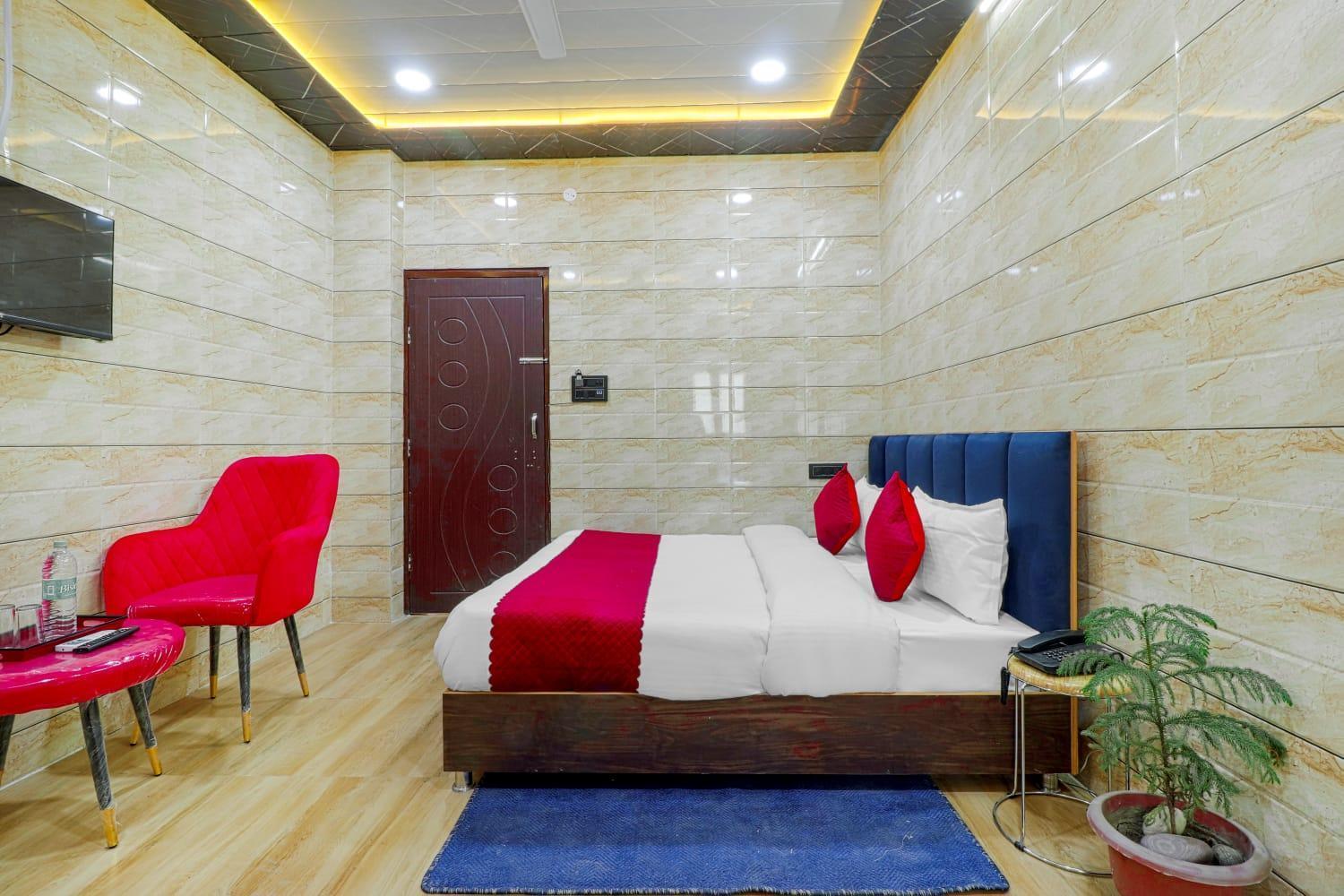 Hotel Krishna Priya Haridwār Zewnętrze zdjęcie