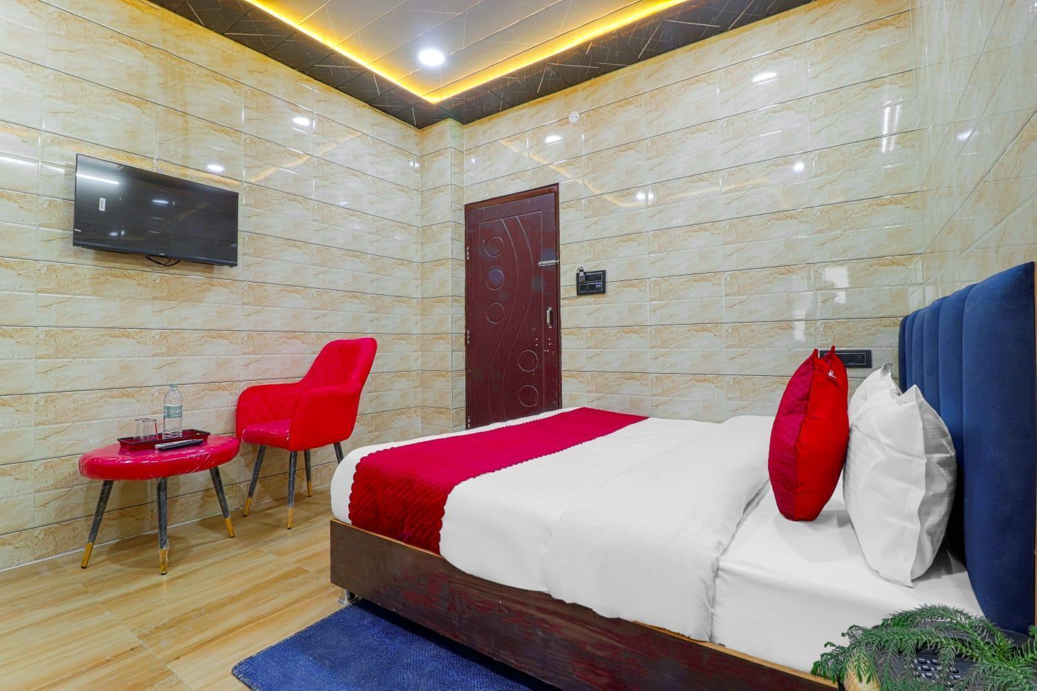 Hotel Krishna Priya Haridwār Zewnętrze zdjęcie