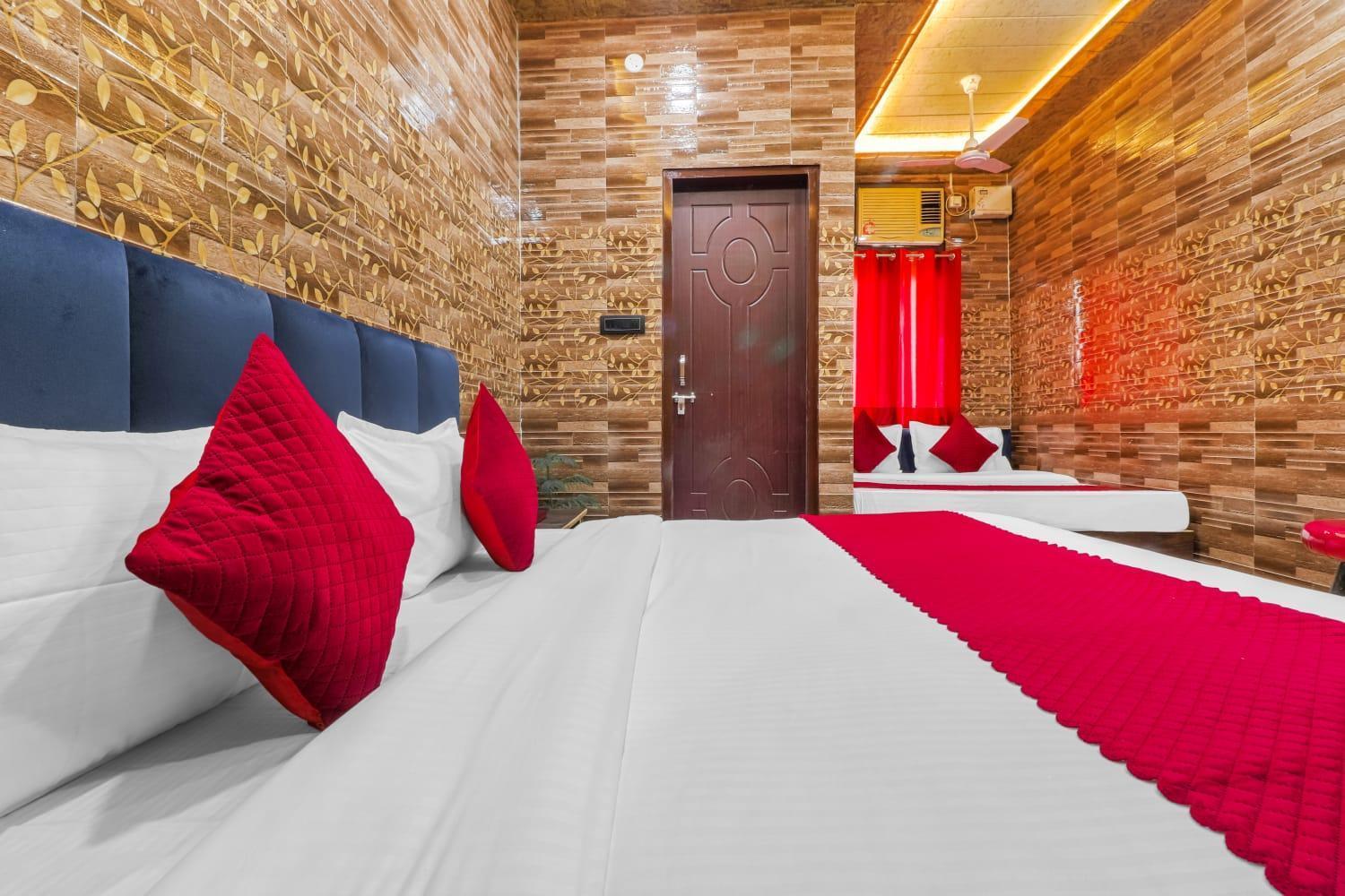 Hotel Krishna Priya Haridwār Zewnętrze zdjęcie
