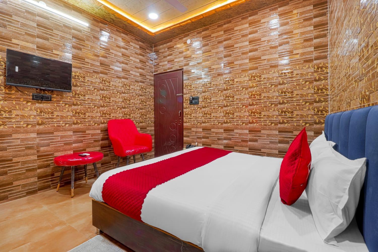 Hotel Krishna Priya Haridwār Zewnętrze zdjęcie